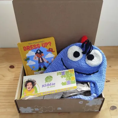 HOW ARE YOU GOING TO DRESS UP?